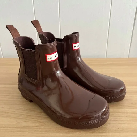 Hunter Chocolate Gloss Chelsea Boots | Slim Fit | Size: 7W - Picture 2 of 5